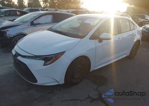 2024 Toyota Corolla Le z USA, uszkodzony, nr VIN JTDB4MEE0R3020706